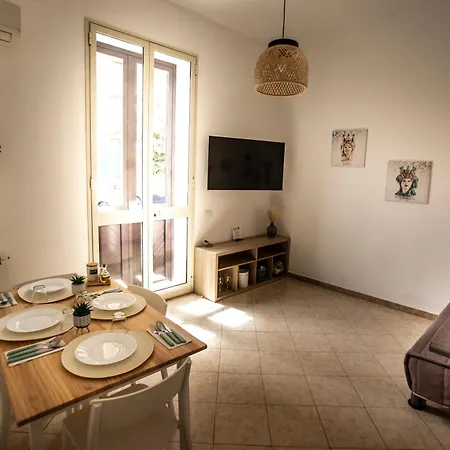 Casa Alagna - La Casetta Al Mare Con Idromassaggio *