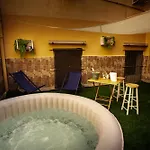 Casa Alagna - La Casetta Al Mare Con Idromassaggio 아파트 *