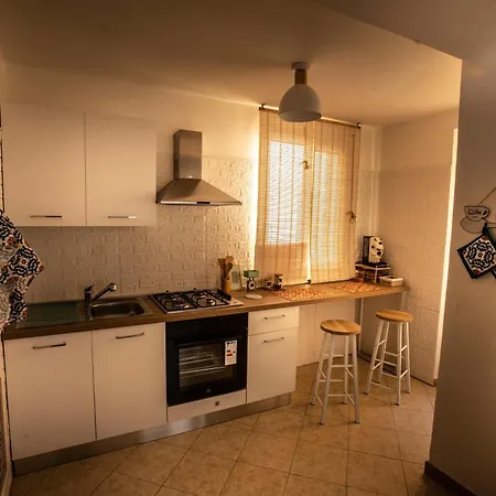 Casa Alagna - La Casetta Al Mare Con Idromassaggio Palermo